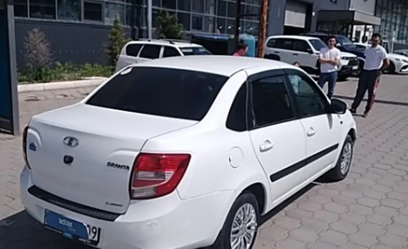 LADA (ВАЗ) Granta 2017 года за 3 500 000 тг. в Караганда фото 5