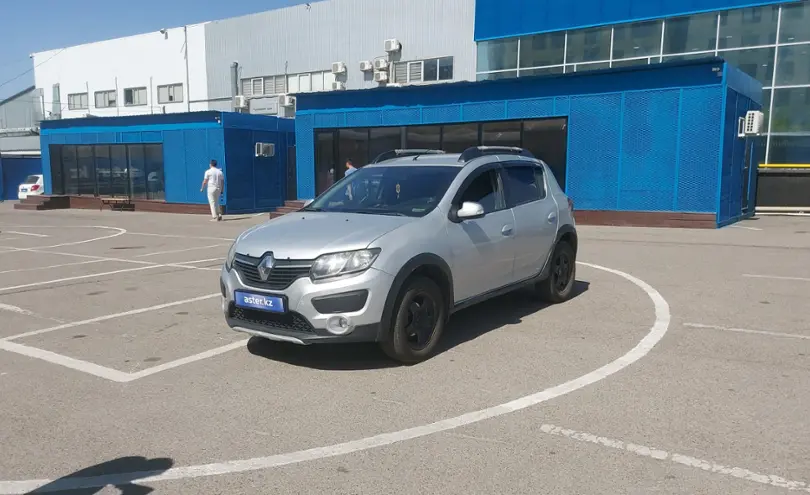 Renault Sandero 2018 года за 4 000 000 тг. в Алматы