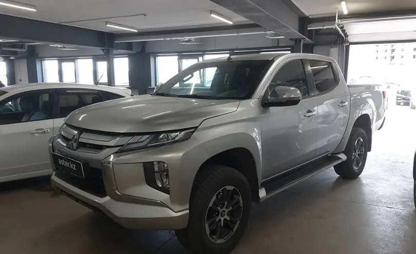 Mitsubishi L200 2022 года за 16 700 000 тг. в Астана