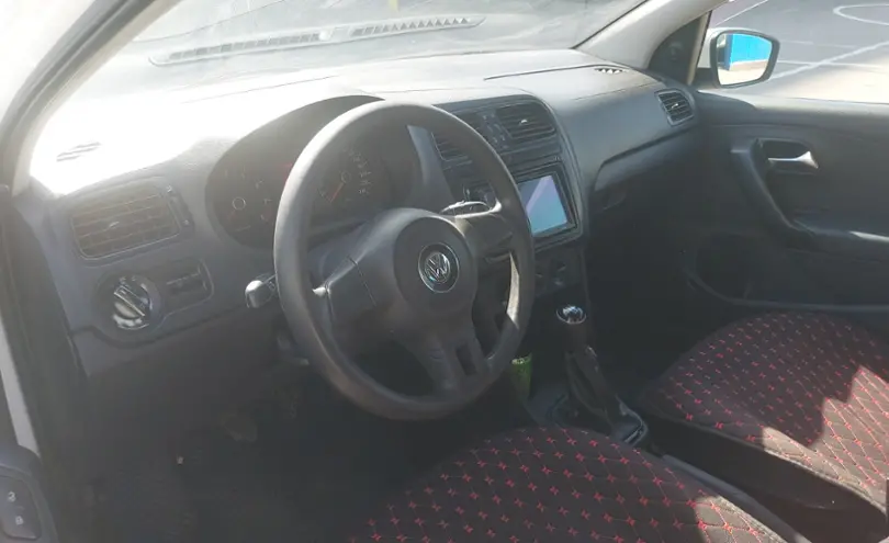 Volkswagen Polo 2014 года за 3 200 000 тг. в Алматы фото 5
