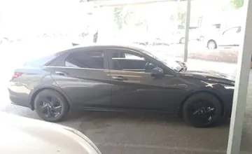 Hyundai Elantra 2022 года за 10 100 000 тг. в Алматы фото 4