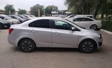 Chevrolet Aveo 2013 года за 2 800 000 тг. в Актобе фото 4