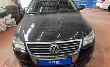 Volkswagen Passat 2010 года за 5 500 000 тг. в Астана фото 2
