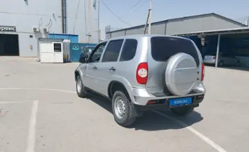 Chevrolet Niva 2009 года за 3 200 000 тг. в Шымкент фото 4