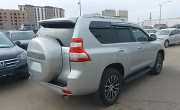 Toyota Land Cruiser Prado 2017 года за 25 000 000 тг. в Астана фото 3