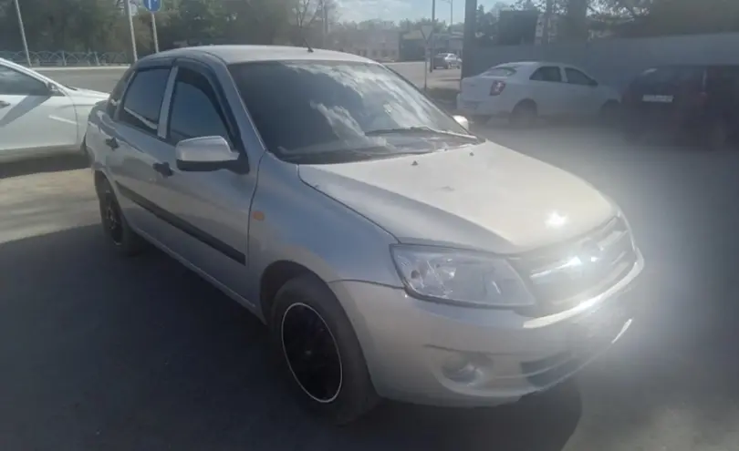 LADA (ВАЗ) Granta 2013 года за 2 500 000 тг. в Уральск фото 3