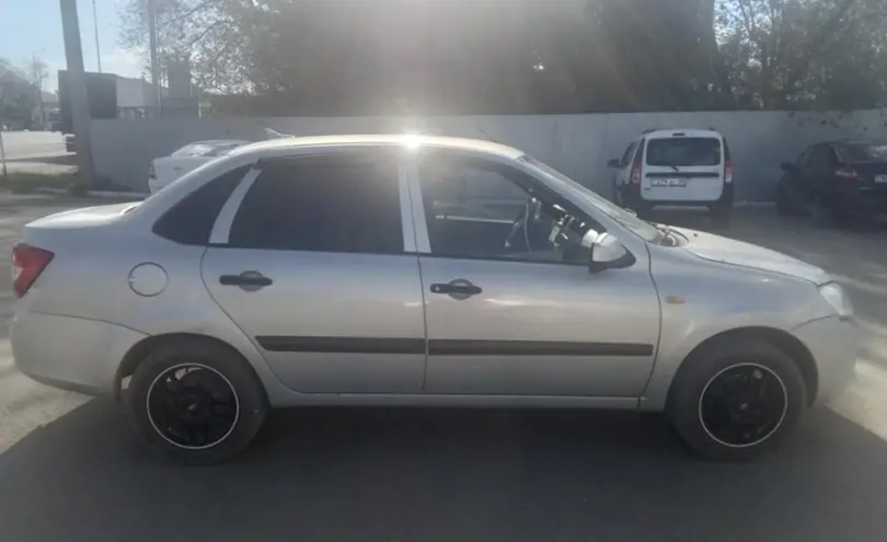 LADA (ВАЗ) Granta 2013 года за 2 500 000 тг. в Уральск фото 4
