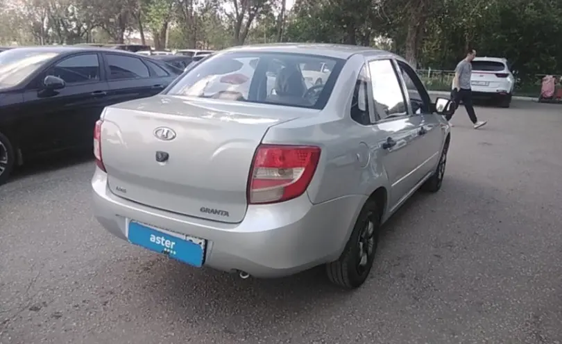 LADA (ВАЗ) Granta 2013 года за 2 000 000 тг. в Актобе фото 5