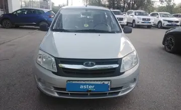 LADA (ВАЗ) Granta 2013 года за 2 000 000 тг. в Актобе фото 2