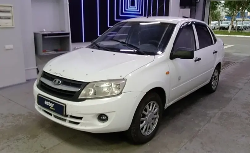 LADA (ВАЗ) Granta 2013 года за 2 000 000 тг. в Павлодар