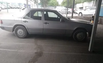 Mercedes-Benz W124 1992 года за 1 500 000 тг. в Алматы фото 4