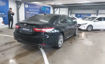 Toyota Camry 2021 года за 14 800 000 тг. в Астана фото 3