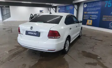 Volkswagen Polo 2018 года за 5 600 000 тг. в Астана фото 3