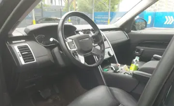 Land Rover Discovery 2023 года за 45 000 000 тг. в Алматы фото 5