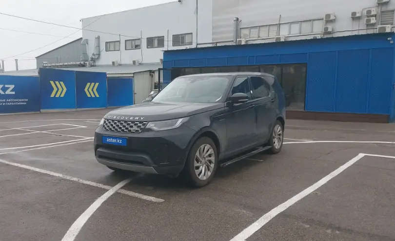Land Rover Discovery 2023 года за 45 000 000 тг. в Алматы