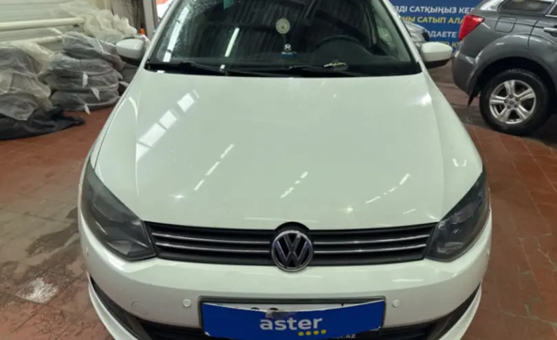Volkswagen Polo 2014 года за 6 000 000 тг. в Астана фото 2