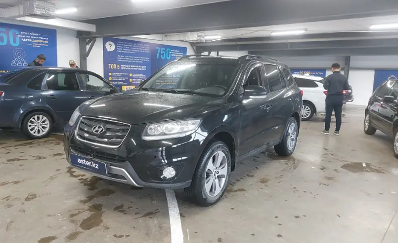 Hyundai Santa Fe 2012 года за 7 400 000 тг. в Астана