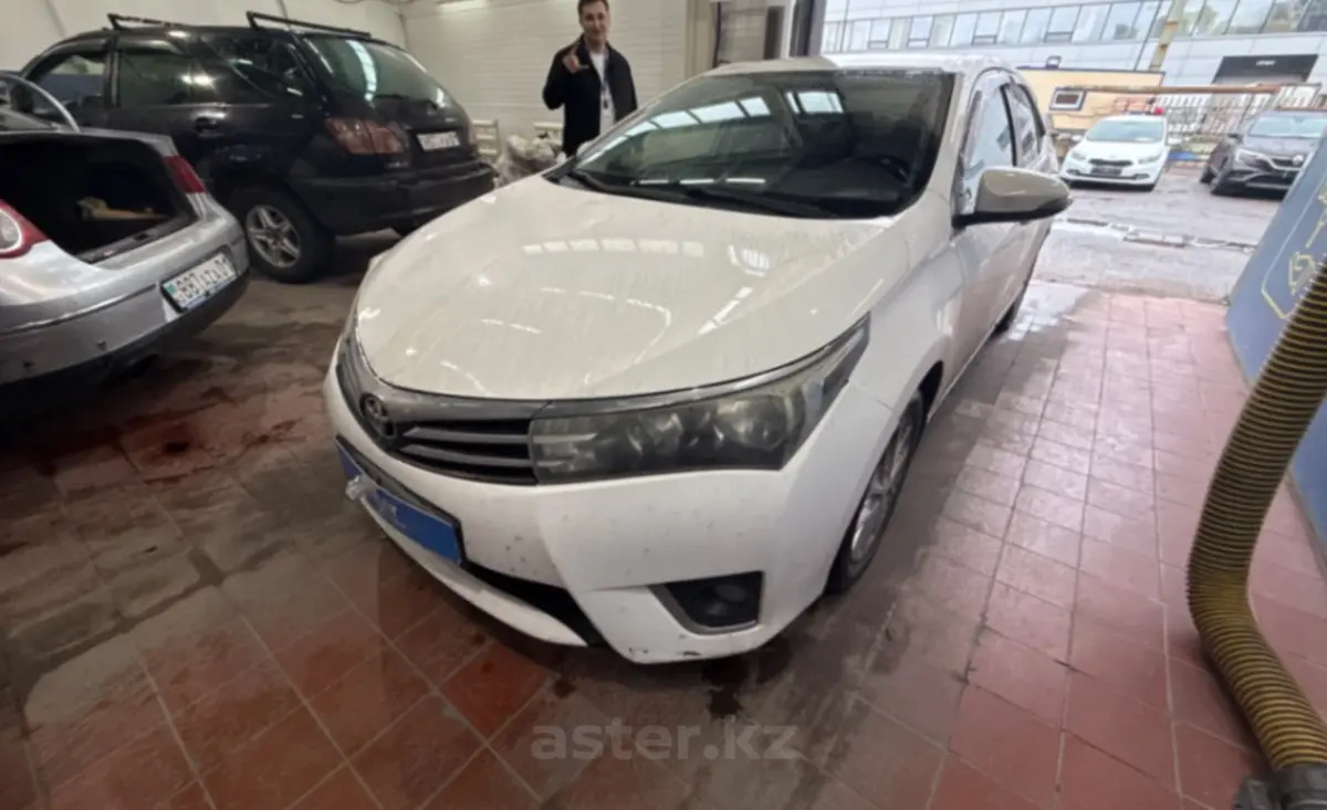 Toyota Corolla 2015 года за 7 500 000 тг. в Астана