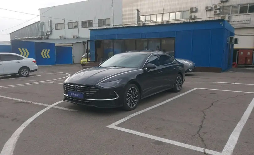 Hyundai Sonata 2023 года за 13 000 000 тг. в Алматы
