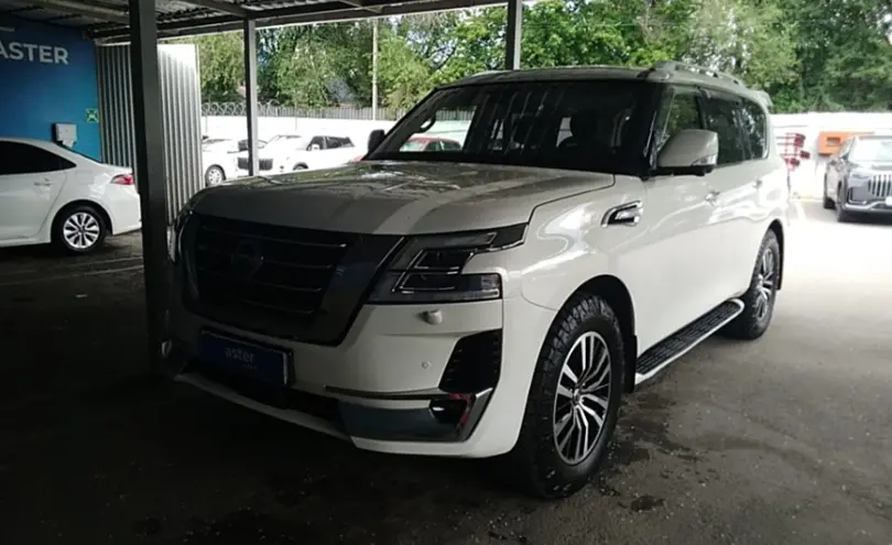 Nissan Patrol 2012 года за 12 800 000 тг. в Алматы