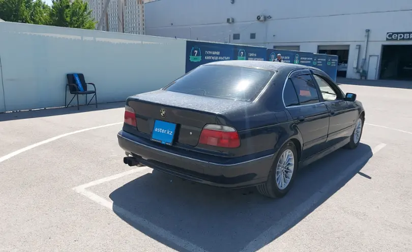 BMW 5 серии 1998 года за 3 000 000 тг. в Шымкент фото 3