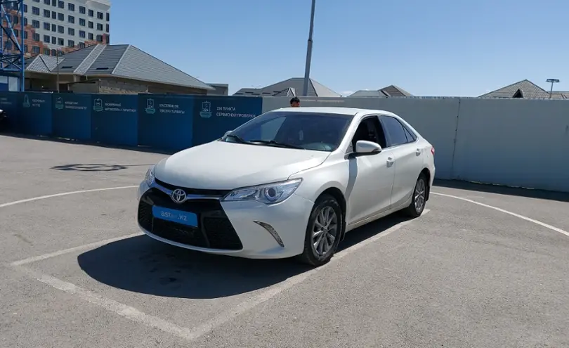 Toyota Camry 2016 года за 9 000 000 тг. в Шымкент
