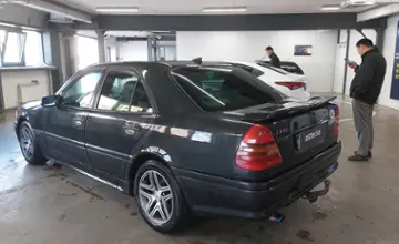 Mercedes-Benz C-Класс 1995 года за 1 700 000 тг. в Астана фото 4
