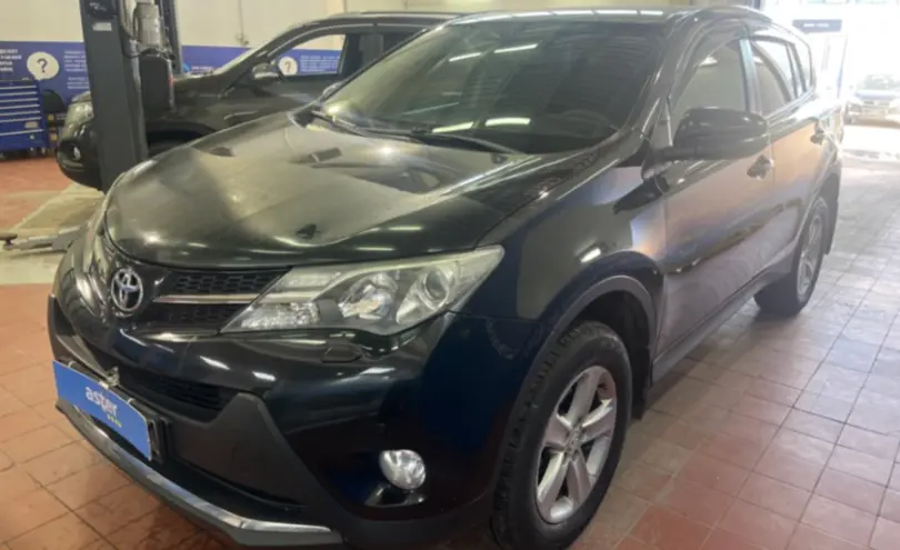 Toyota RAV4 2014 года за 10 000 000 тг. в Астана