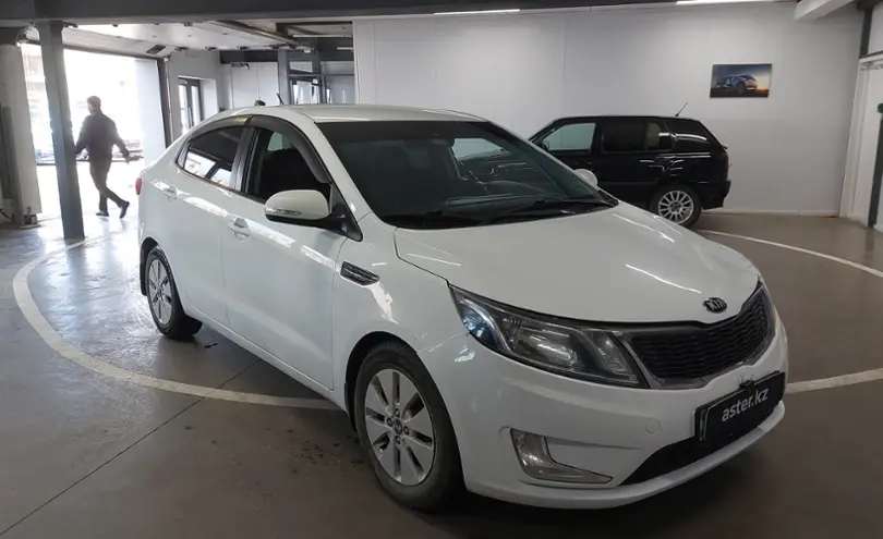 Kia Rio 2014 года за 5 000 000 тг. в Астана фото 2