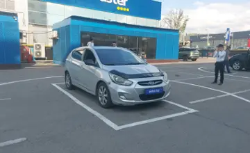 Hyundai Solaris 2013 года за 3 000 000 тг. в Алматы фото 2