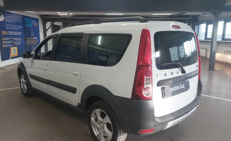 LADA (ВАЗ) Largus Cross 2019 года за 6 500 000 тг. в Астана фото 4