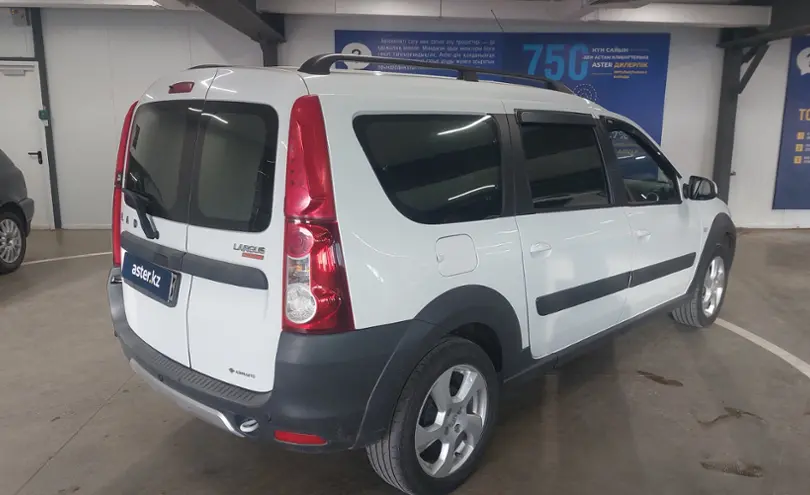 LADA (ВАЗ) Largus Cross 2019 года за 6 500 000 тг. в Астана фото 3