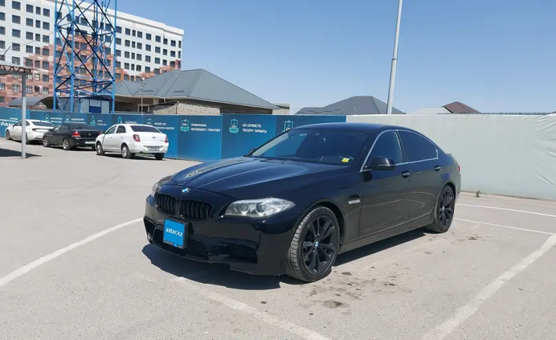 BMW 5 серии 2014 года за 13 000 000 тг. в Шымкент