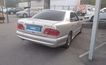Mercedes-Benz E-Класс 1996 года за 2 000 000 тг. в Алматы