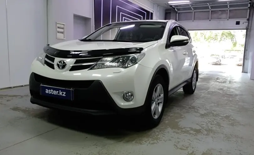 Toyota RAV4 2014 года за 9 600 000 тг. в Павлодар