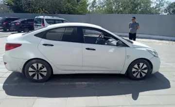Hyundai Accent 2014 года за 4 200 000 тг. в Уральск фото 4