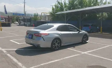 Toyota Camry 2019 года за 11 000 000 тг. в Алматы фото 3