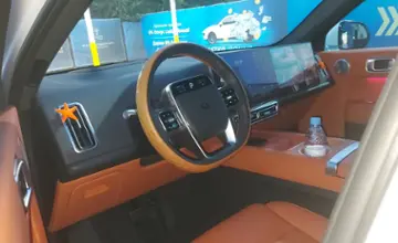 LiXiang L7 2024 года за 27 000 000 тг. в Алматы фото 5