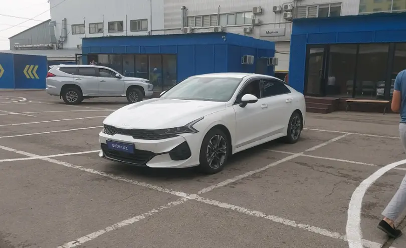 Kia K5 2023 года за 15 000 000 тг. в Алматы
