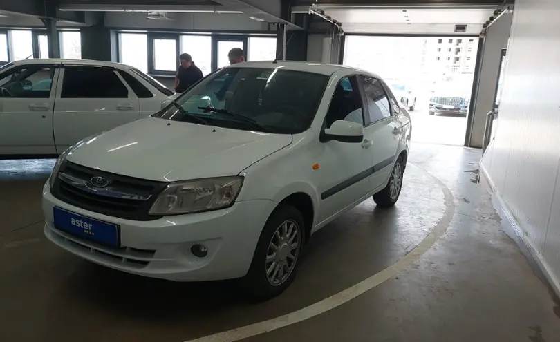 LADA (ВАЗ) Granta 2013 года за 3 400 000 тг. в Астана