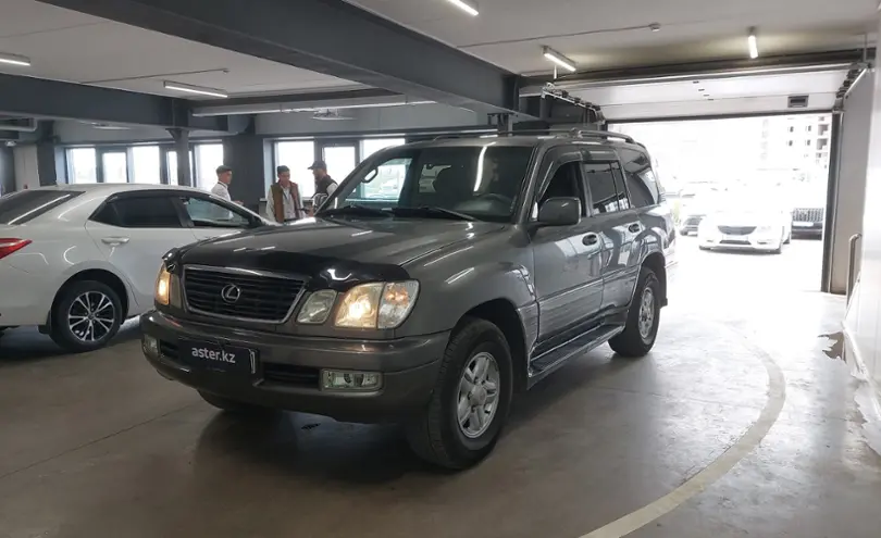 Lexus LX 2002 года за 9 000 000 тг. в Астана