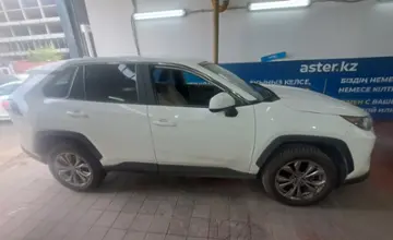 Toyota RAV4 2022 года за 14 000 000 тг. в Астана фото 4
