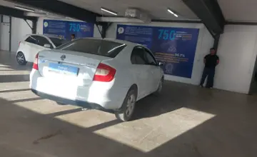 Skoda Rapid 2014 года за 4 900 000 тг. в Астана фото 3