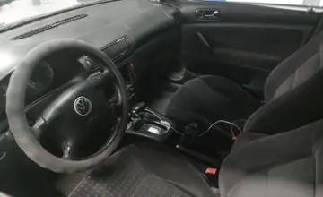 Volkswagen Passat 2002 года за 2 500 000 тг. в Астана фото 5