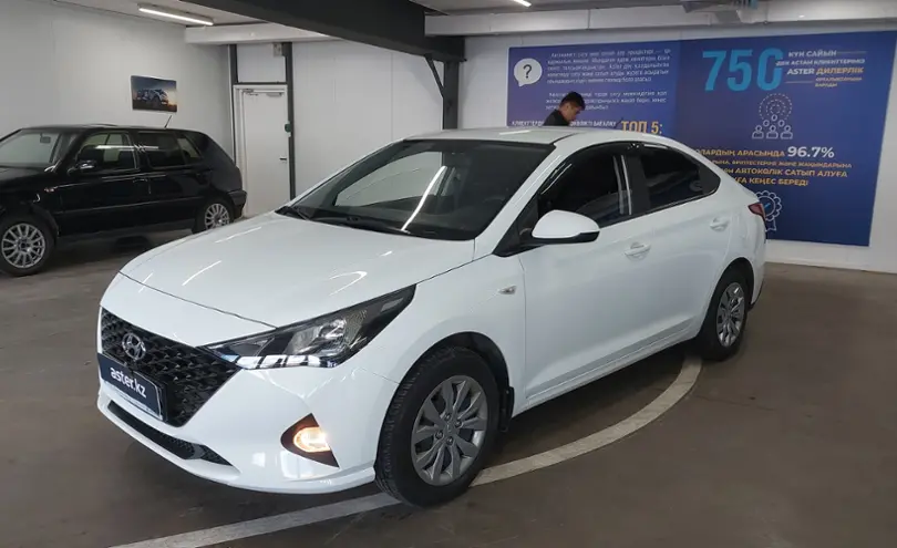 Hyundai Accent 2020 года за 7 500 000 тг. в Астана