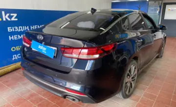 Kia K5 2015 года за 9 200 000 тг. в Астана