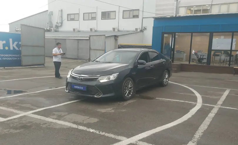 Toyota Camry 2016 года за 9 500 000 тг. в Алматы