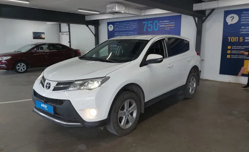 Toyota RAV4 2013 года за 10 500 000 тг. в Астана