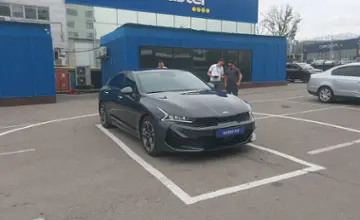 Kia K5 2021 года за 12 000 000 тг. в Алматы фото 2