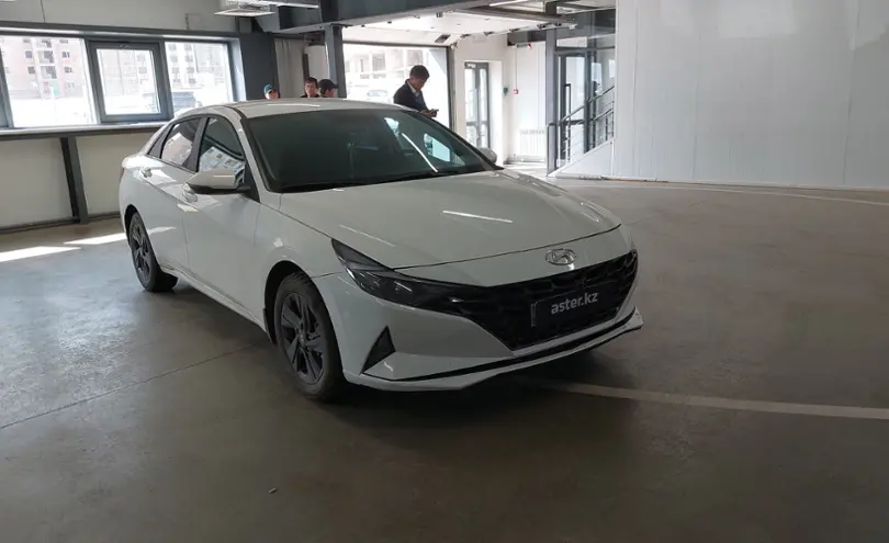 Hyundai Elantra 2023 года за 9 000 000 тг. в Астана фото 2